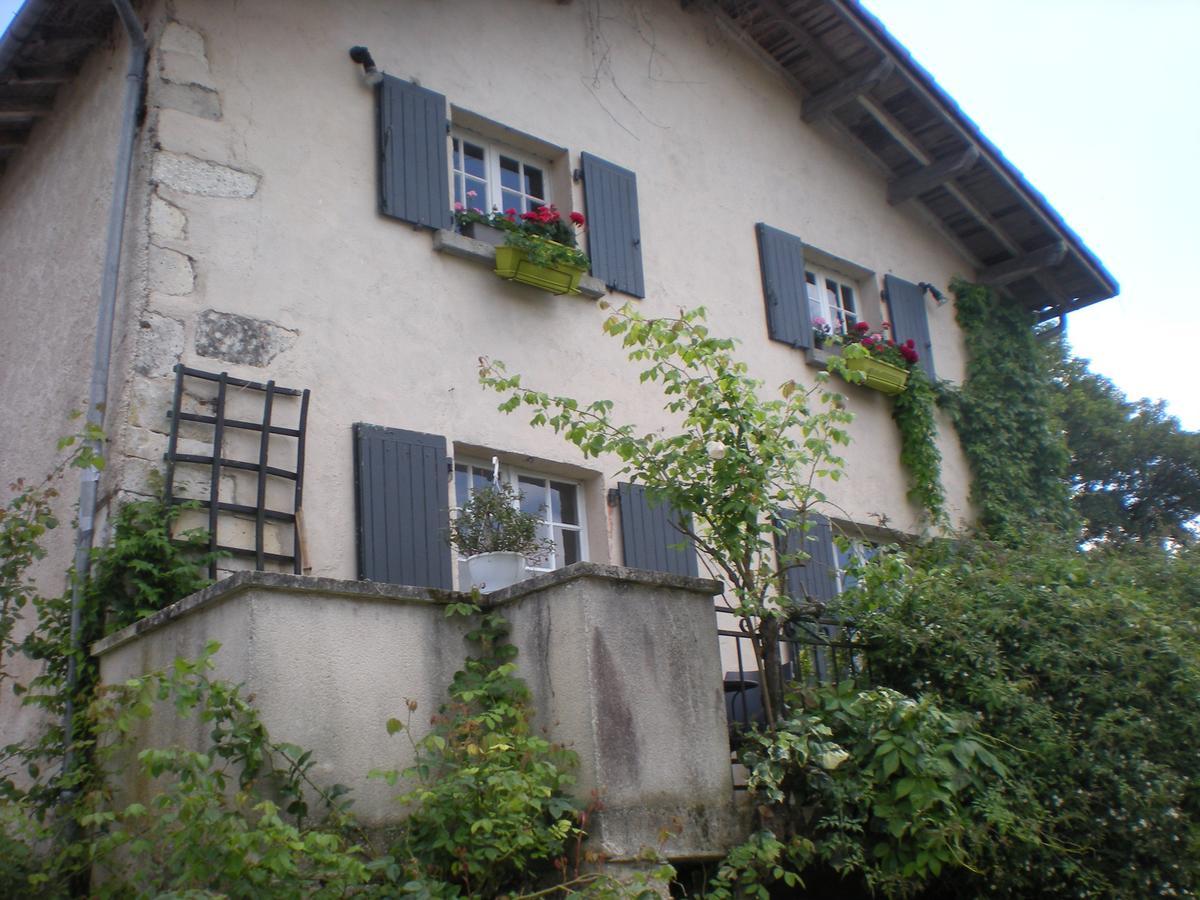 Pauliac Chambres D'Hotes Celles  Exteriör bild